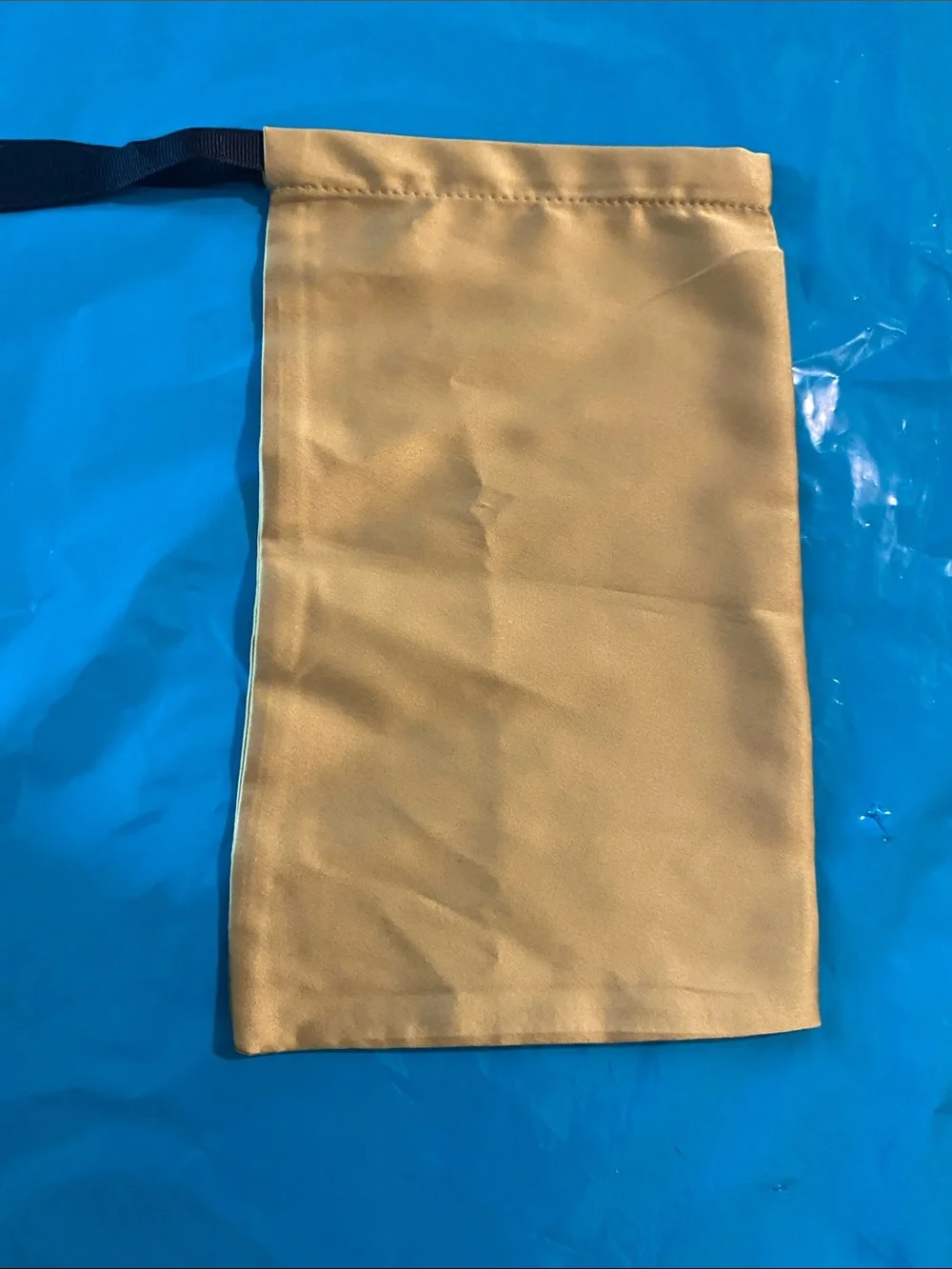 Gucci Velvet Eyeglass Case in Mustard Yellow with Blue Interior